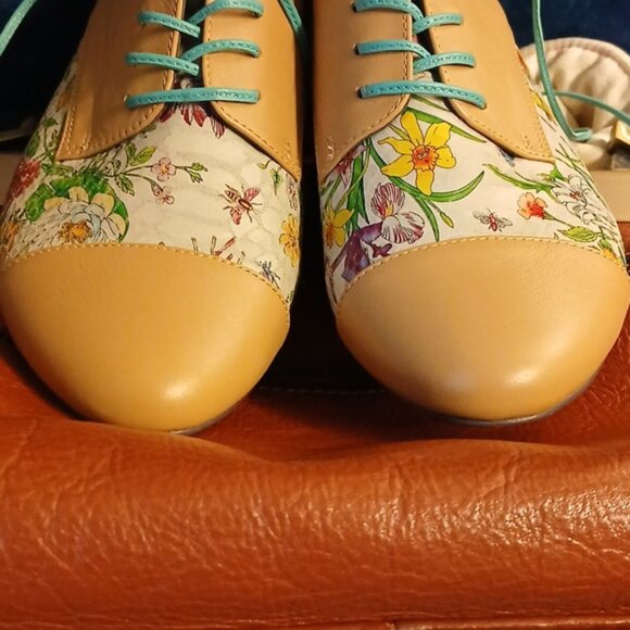 Shoes of Prey🆕️Oxford Beauties - Picture 12 of 16